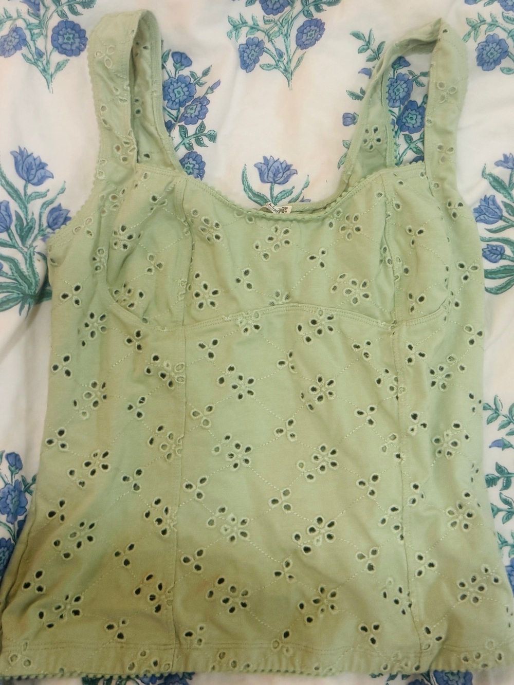 Embroidered Eyelet Sage Green Tank Top free people top size l never worn
